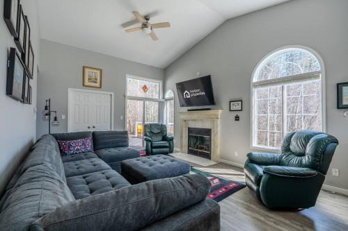 East Kootenay House | The Riverside Retreat at Fairmont
