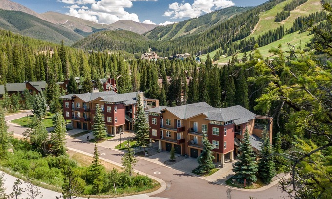 Old Town Condo | The Riverside Sanctuary: Cozy Old Town Escape