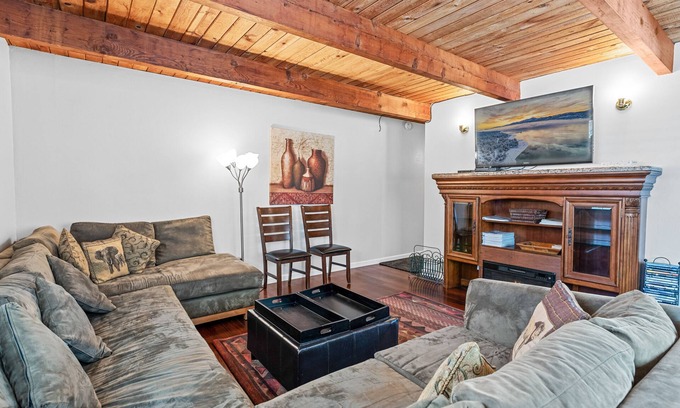Big Bear City House | The Rock House - Smart TV, Fireplace, Fenced Yard, BBQ