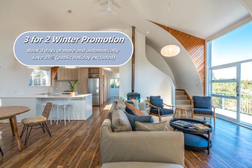 Surfdale House | The Round House