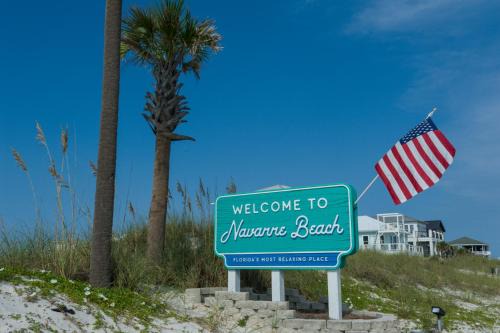 Navarre Beach House | The Salt Life by Gulf Coast Getaways
