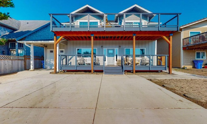 Pacific City House | The Salty Pelican