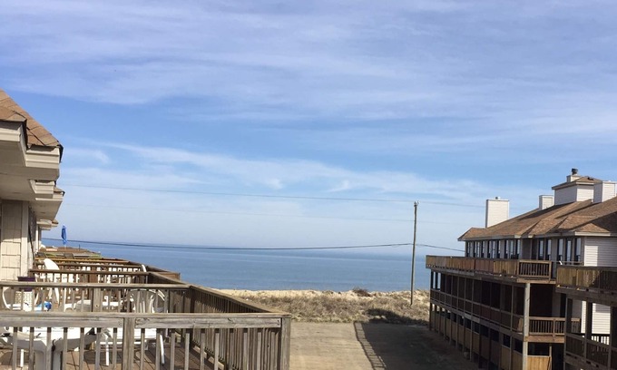 Kitty Hawk House | The Sandy Edge - OBX: Ocean, sunset, and sunrise views.