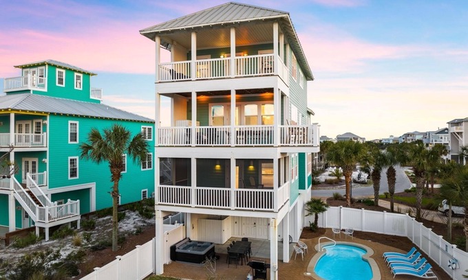 Seagrass House | The Sandy Seahorse - Dog Friendly Home with Pool, Gulf Views, Firepit, and Hot Tub!