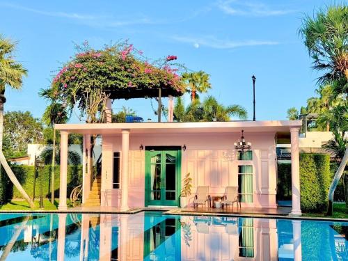 Hin Lek Fai Hotel | The Sea-Cret Garden Hua Hin