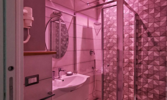 Quartiere XXXIV Lido di Ostia Levante House | THE SEA OF ROME DELUXE "AMETHYST