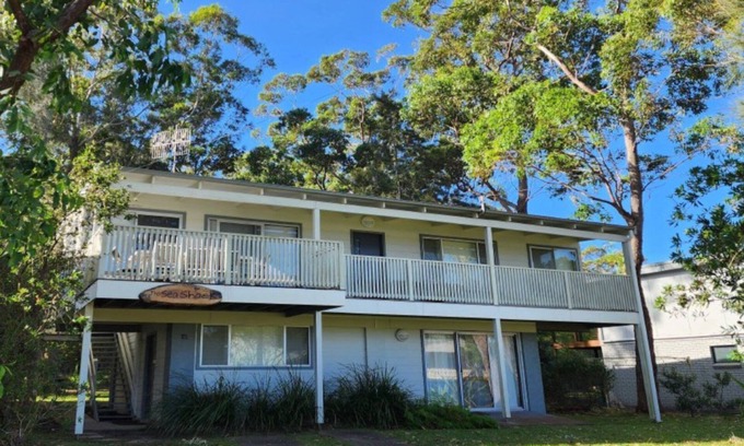 Berrara House | The Sea Shack @ Berrara