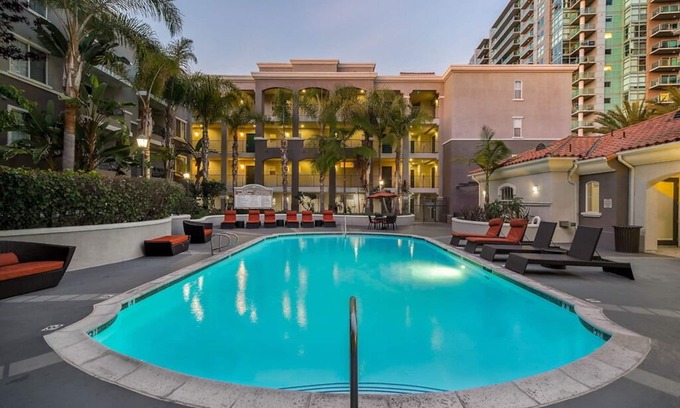Del Rey House | The Secret Garden Gem by-the-seann