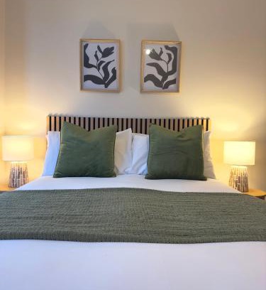 West Cliff Hotel | The Shore