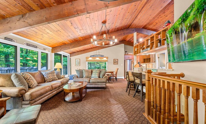 Killington House | The Slippery Slope Chalet at Pico: Ski-In/Ski-Out Escape at Pico Mountain & Close to Killington.