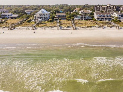 North Litchfield Beach House | The Smith House Your Perfect Escape to Litchfield