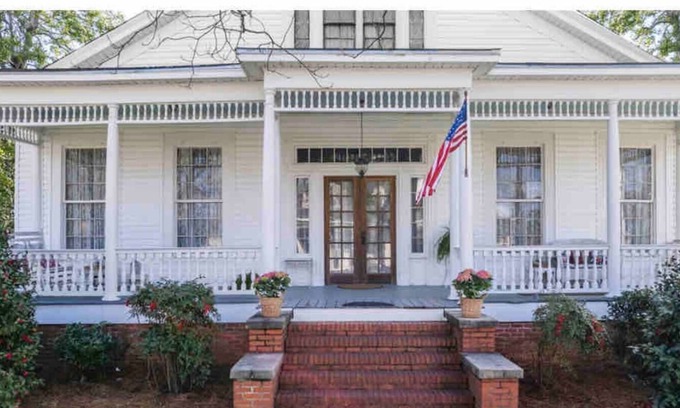Prattville House | The Smith-Pratt-Cooper House