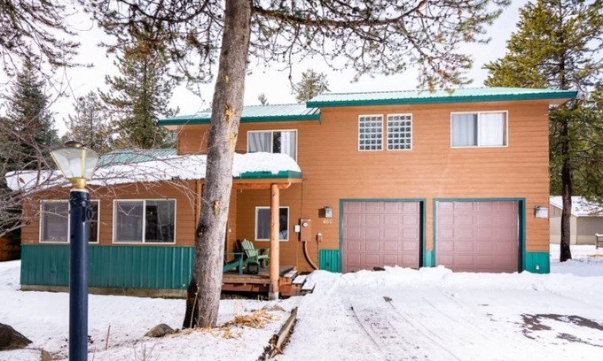 McCall House | The Smitty Place by Casago Mccall - Donerightmanagement