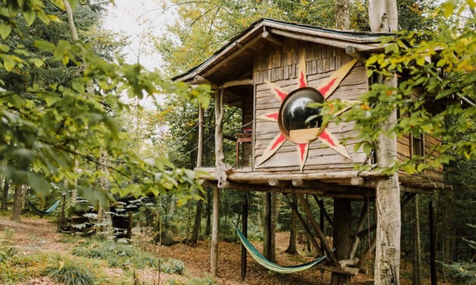 Saint-Sauveur Resort | THE SOL -Chimo Refuge Treehouse Resort -