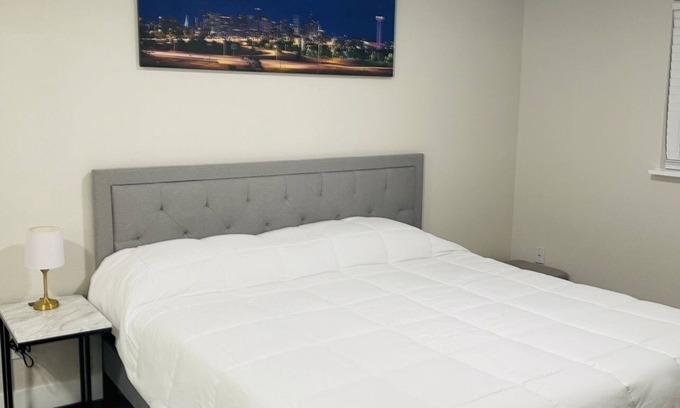 Villa Park Apartment | The Spot on 6th near downtown Denver!
