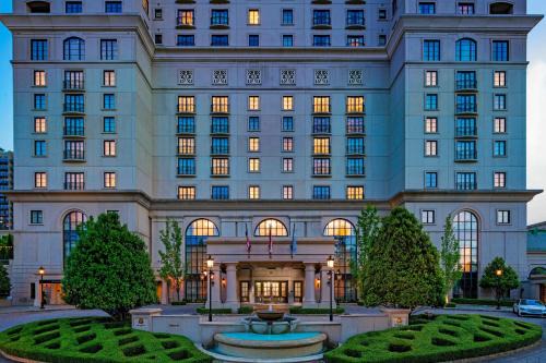 Peachtree Heights West Hotel | The St. Regis Atlanta