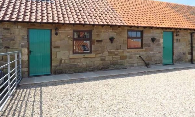 Briggswath Cottage | THE STABLE, pet friendly, character holiday cottage in Aislaby