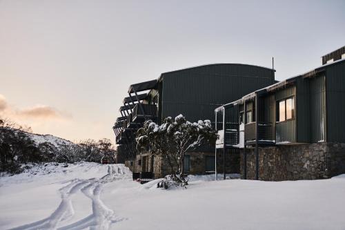 Perisher Valley Apartment | The Stables Resort Perisher - Open All Year