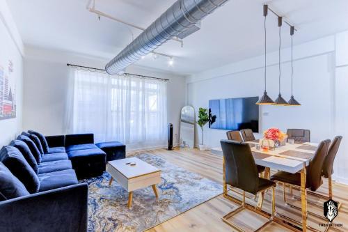 Downtown Memphis Apartment | The Stallion #306 - Walk to Museums in Memphis Downtown, Luxe Loft with free gated parking