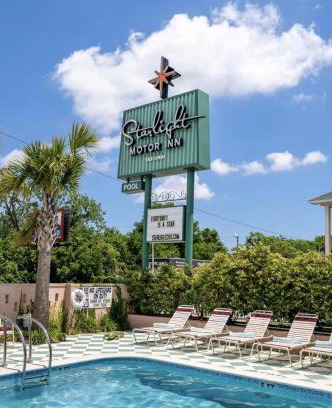 North Charleston Hotel | The Starlight Motor Inn
