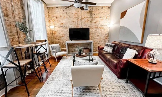 Jonesboro Apartment | The Stay on Main - Comfortable, Quaint Stay for Two