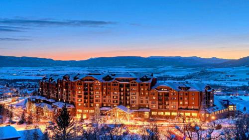 Steamboat Springs Hotel | The Steamboat Grand