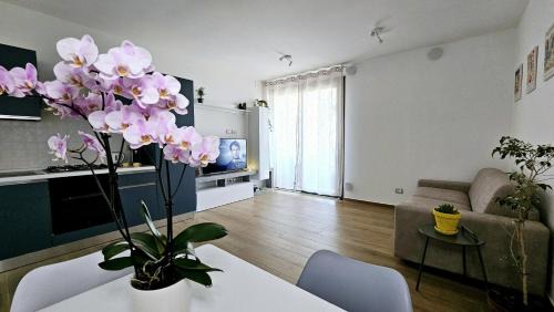 Isola Sacra Apartment | The Stopover Suite House 2