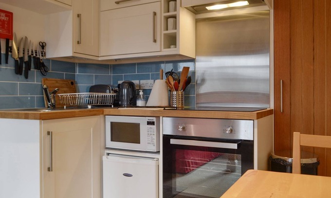 Crickhowell Cottage | The Studio is in a very quiet location, but a mere 4-minute walk to the centre.