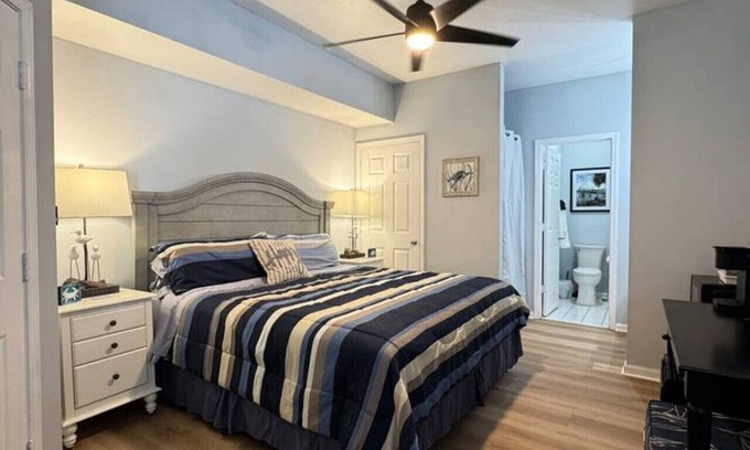 Sea Trail Apartment | The Suite at 125 Royal Postes Rd