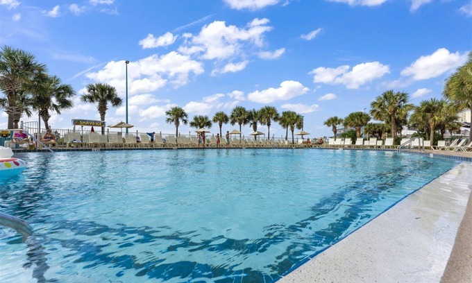 Panama City Beach Condo | The Summit 602
