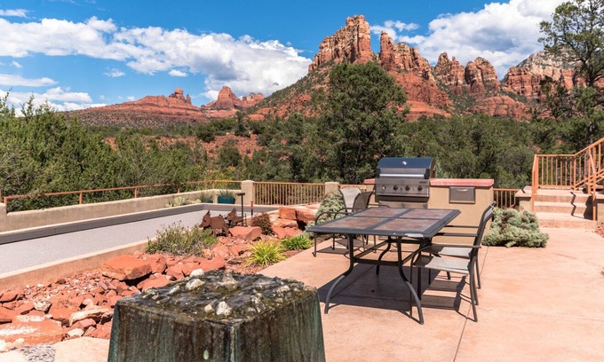 Sedona Condo | The Sunset Suite #4 @ Vista Ridge Sedona - Luxury Upstairs 2 bed/2 bath Condo