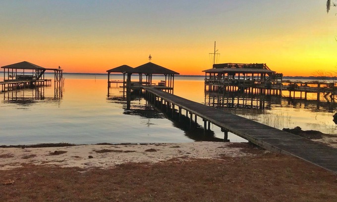 Lake Waccamaw House | The Sweet Retreat is the place to relax and enjoy the view!