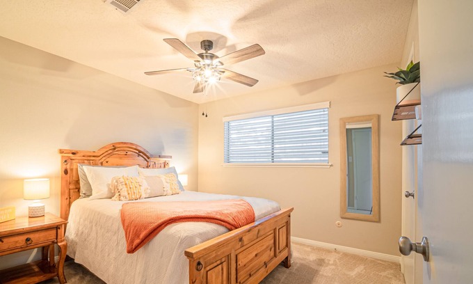 Texas City House | The Sweet Spot located 15 minutes from Kemah Board Walk, Galveston
