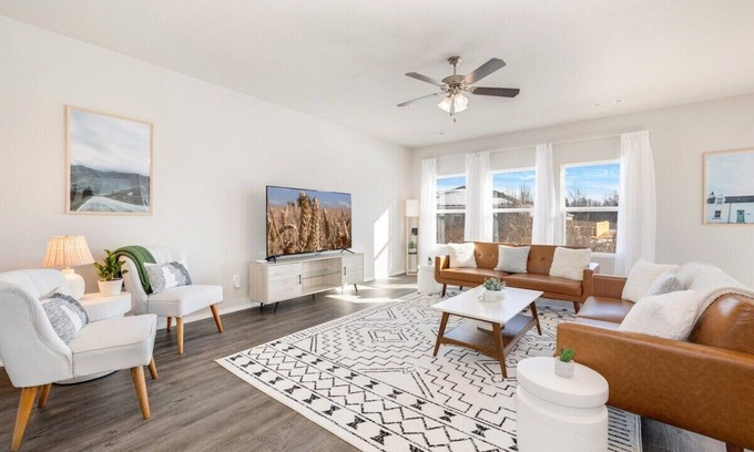 Fayetteville House | The Swift - 2 mi from DT Fayetteville