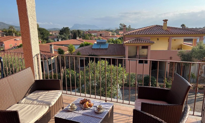 San Teodoro City Centre Apartment | The terrace overlooking Tavolara