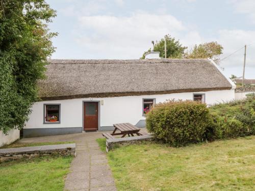 Liscarney House | The Thatched Cottage