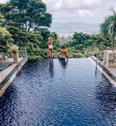 Hantana Hotel | The Theva Residency