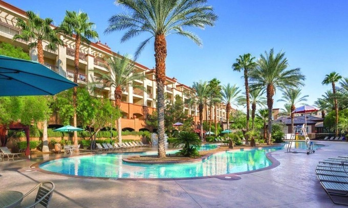 Enterprise Condo | The Ultimate 2Bedroom Condo Experience with a Lazy River in Vegas–Special Offer!