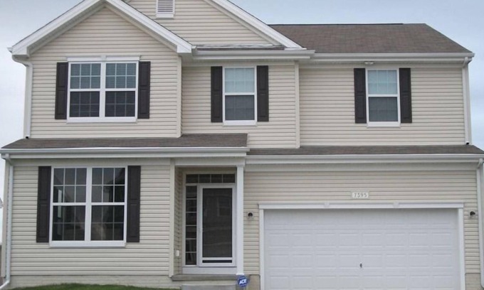 North Central Omaha House | The Ultimate Family Vacation Home! - ASK ABOUT A PRICE MATCH OPPORTUNITY!