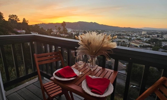 Adams Hill House | The Ultimate Pairing: Unmatched Comfort & Breathtaking City Views!
