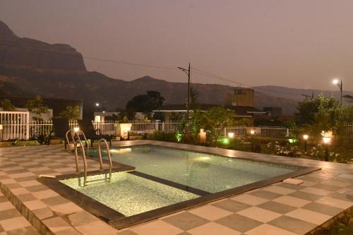 Nashik Villa | The Urban Escape