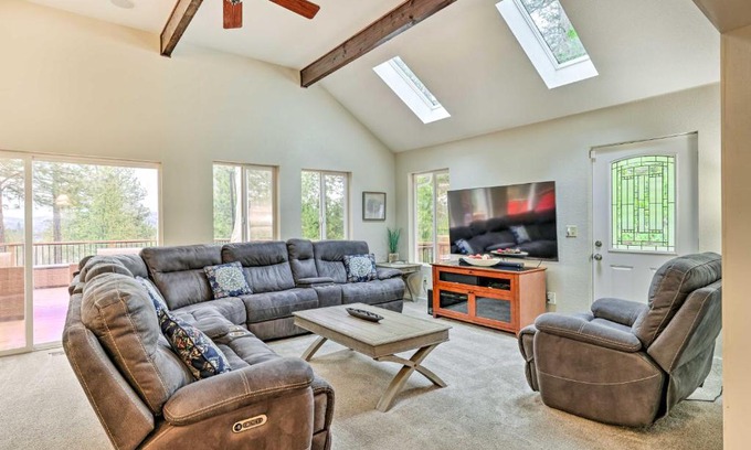 Groveland House | The Valley View Pine Mountain Lake Cabin