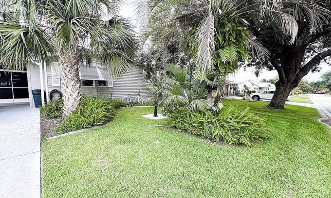 The Villages House | The Villages’ Golf Course Oasis in Orange Blossom Hills Country Club!