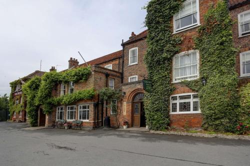 Skegness Hotel | The Vine Hotel, Skegness