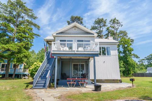 Chincoteague House | The Virginia Lee
