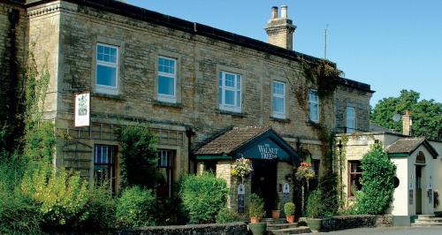 Blisworth Hotel | The Walnut Tree Inn