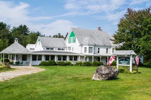 Bethlehem Hotel | The Wayside Inn