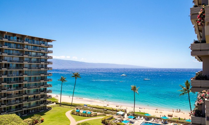 Kaanapali Condo | The Whaler 823! ~ Luxurious 2bed/2bath 8th floor ocean view corner condo ~