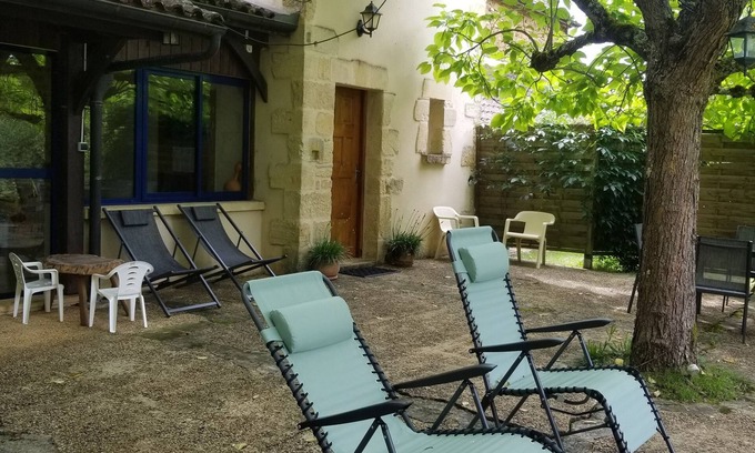Saint-Julien-de-Lampon House | The wheel, peace and space in Périgord Noir
