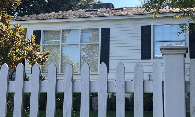 Auburn House | The White House - historic Auburn bungalow near downtown - 30 plus day rental